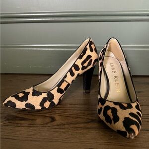 Anne Klein leopard heels, size 6
